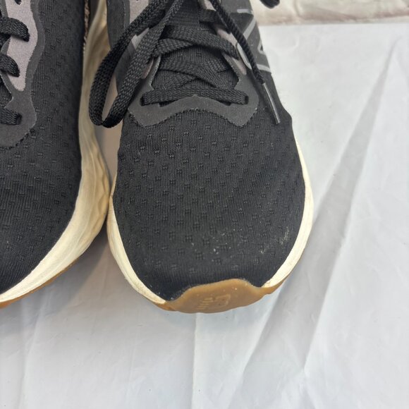 New Balance Women's 8 Fresh Foam Arishi v4 Athletic Running Sneakers Shoes - Picture 11 of 13